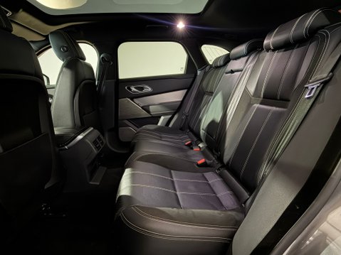 Land Rover Range Rover Velar R-DYNAMIC SE 16