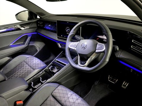 Volkswagen Tiguan 1.5 eTSI MHEV R-Line SUV 5dr Petrol Hybrid DSG Euro 6 (s/s) (150 ps) 1 Owne 12