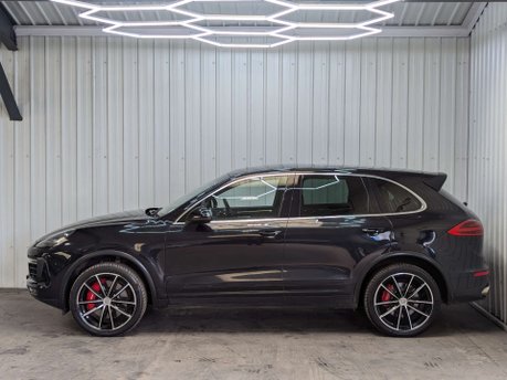 Porsche Cayenne 4.8 Cayenne V8 T Tiptronic S 4WD 5dr 14