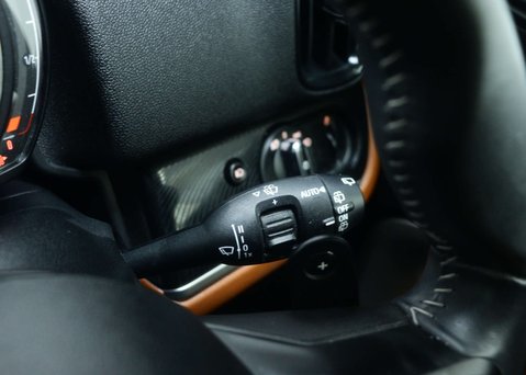 Mini Countryman 2.0 Cooper S Exclusive SUV 5dr Petrol Steptronic Euro 6 (s/s) (178 ps) 37
