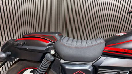 Um Renegade 2023 ONLY 4K GOOD RUNNING LARGE CRUISER 125CC BIKE 12