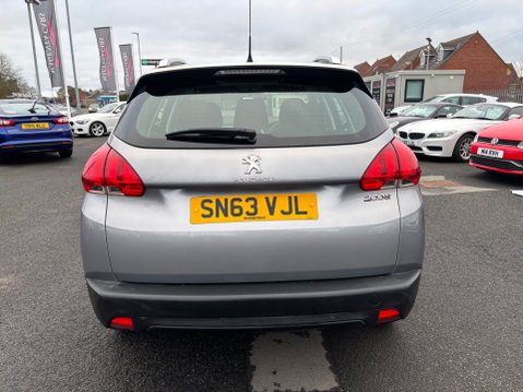 Peugeot 2008 ACTIVE 5