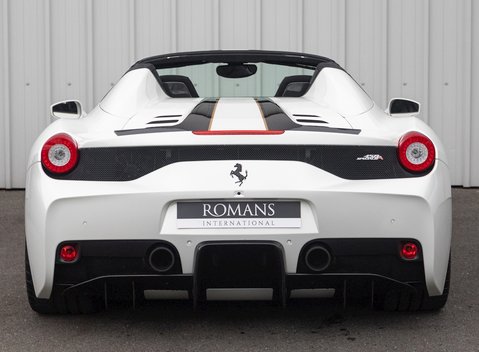 Ferrari 458 Speciale Aperta 5