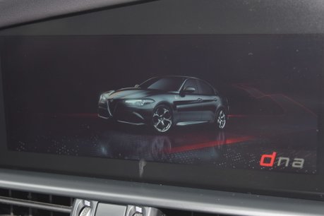 Alfa Romeo Giulia V6 BITURBO QUADRIFOGLIO 36