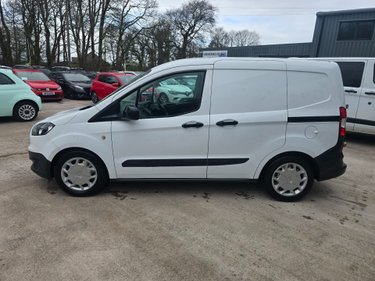 Ford Transit Courier BASE TDCI 3
