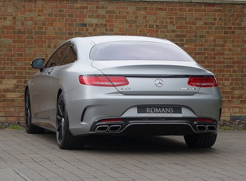 Mercedes-Benz S63 S63 Coupe 13