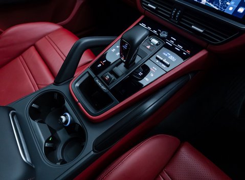 Porsche Cayenne TURBO GT 25