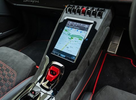 Lamborghini Huracan Sterrato 21