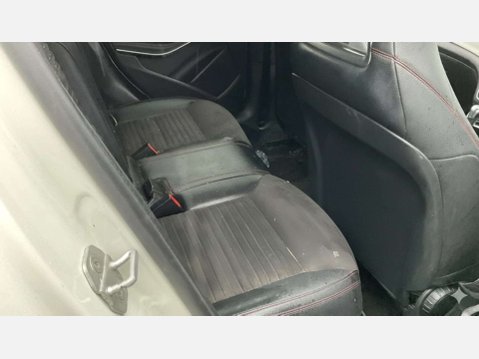 Mercedes-Benz GLA 2.1 GLA 200 AMG Line D 5dr 21