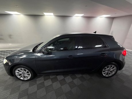 Audi A1 SPORTBACK TFSI SPORT 5