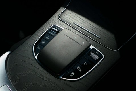 Mercedes-Benz GLC 2.0 GLC 300 AMG Line Premium+ D 4Matic Auto 4WD 5dr 34