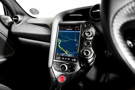 McLaren 720S V8 SSG. FULL MSH. CARBON PACK 1. CARBON INTERIOR. CERAMICS. LIFT. B & O. 28