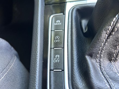 Volkswagen Golf GTD DSG 20