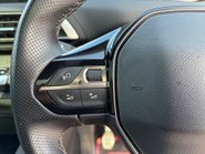 Peugeot 3008 1.5 BLUEHDI GT LINE PREMIUM 14