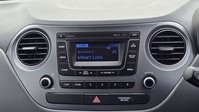 Hyundai i10 1.2 SE Hatchback 5dr Petrol Auto Euro 6 (87 ps) 32