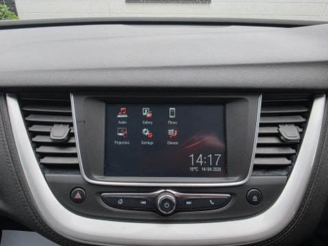 Vauxhall Grandland X 1.2 Turbo SE Euro 6 (s/s) 5dr 31