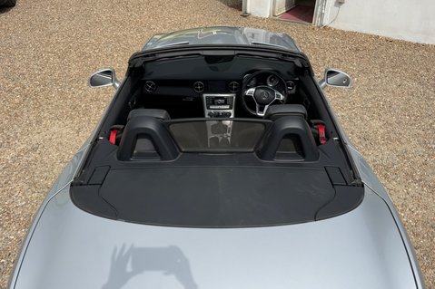 Mercedes-Benz SLK SLK250 BLUEEFFICIENCY AMG SPORT ED125..11 SERVICES..LAST OWNER 9 YEARS.. 26