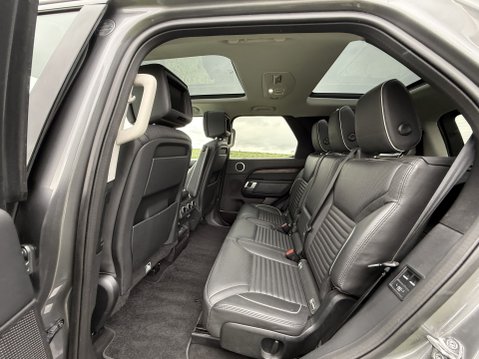 Land Rover Discovery TD6 HSE LUXURY 21