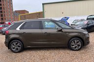Citroen C4 Picasso E-HDI AIRDREAM EXCLUSIVE PLUS AUTOMATIC.9 SERVICES,FULLY LOADED SPEC 4