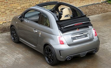 Abarth 695 Edizione Maserati 9