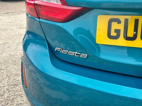 Ford Fiesta TITANIUM 16