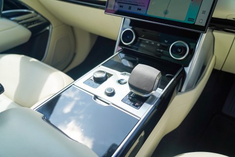 Land Rover Range Rover D350 HSE 13