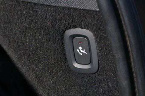 Volvo XC90 2.0 XC90 R-Design T8 Recharge AWD Auto 4WD 5dr 20