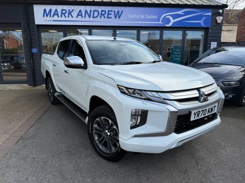 Mitsubishi L200 DI-D WARRIOR DCB 1