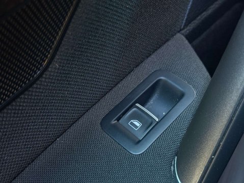 Volkswagen Golf 2.0 TDI BlueMotion Tech GTD Hatchback 5dr Diesel Manual Euro 6 (s/s) (184 p 53