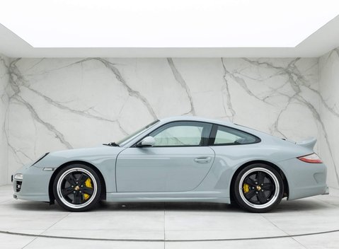 Porsche 911 (997) Sport Classic 3