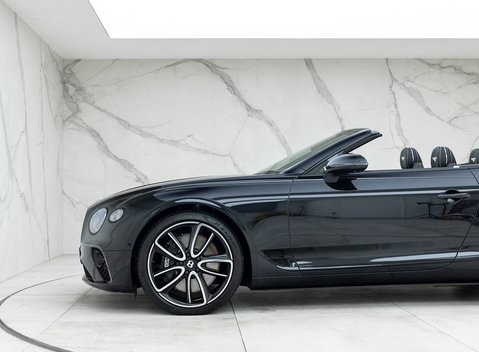 Bentley Continental GT V8 Convertible 23