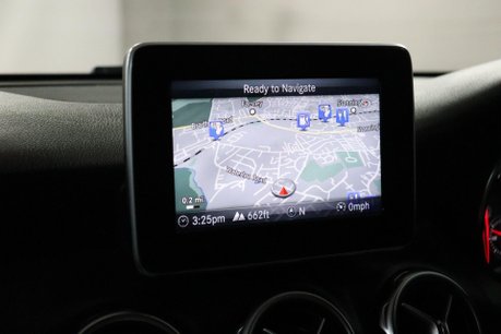 Mercedes-Benz GLA GLA 200 SE 38