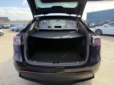 Tesla Model Y (Dual Motor) Long Range SUV 5dr Electric Auto 4WDE (384 bhp) 20