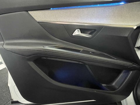 Peugeot 3008 1.5 3008 GT Blue HDi S/S 5dr 38