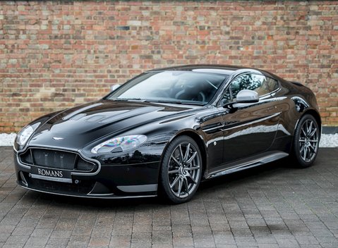 Aston Martin V12 Vantage S 6