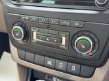 Skoda Yeti 2.0 TDI Elegance Outdoor DSG 4WD Euro 5 5dr 15