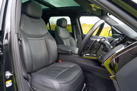 Land Rover Range Rover Sport P400 Dynamic SE 11