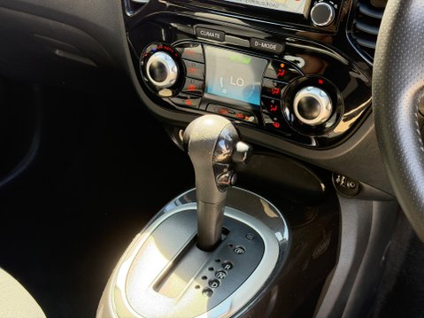 Nissan Juke N-CONNECTA XTRONIC 19