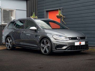 Volkswagen Golf 2.0 Golf R TSi Semi-Auto 4WD 5dr