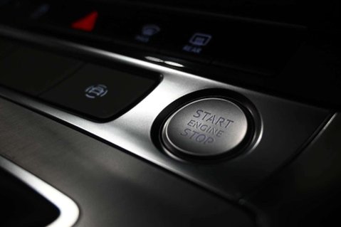 Audi A6 TDI QUATTRO S LINE BLACK EDITION MHEV 48