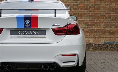 BMW M4 DTM 17