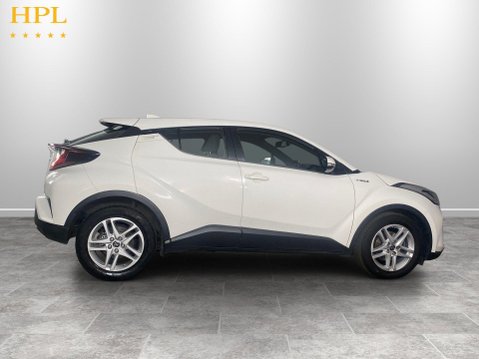Toyota C-HR 1.8 VVT-h Icon SUV 5dr Petrol Hybrid CVT Euro 6 (s/s) (122 ps) Air Con - Al 8