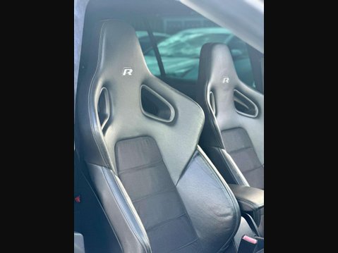 Volkswagen Golf 2.0 TSI R DSG 4Motion Euro 5 5dr 8
