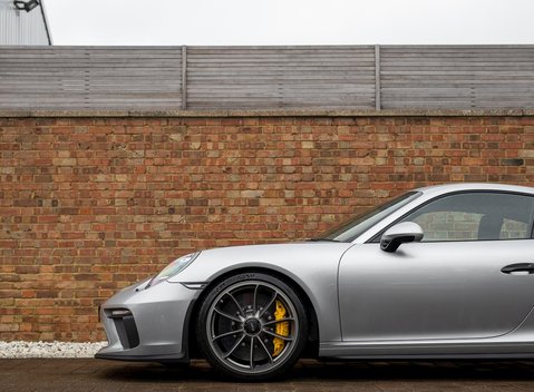 Porsche 911 (991.2) GT3 28