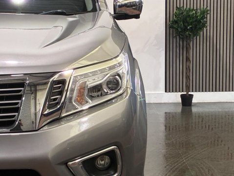 Nissan Navara 2.3 dCi Tekna 4WD Euro 6 (s/s) 4dr 46