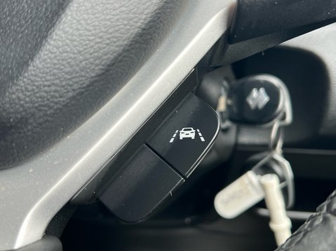 Suzuki Vitara SZ-T BOOSTERJET MHEV 31