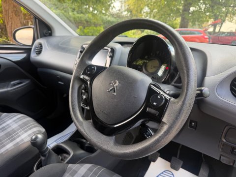 Peugeot 108 1.0 Active Euro 6 5dr 22