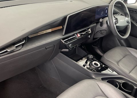 Kia Niro '4' 1.6 GDi HEV 8