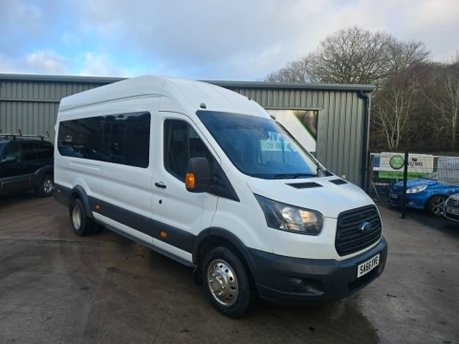 Ford Transit 460 H/R BUS 18 STR