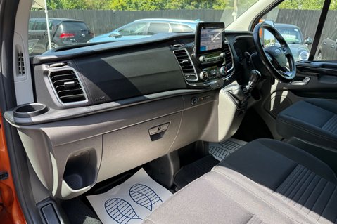 Ford Transit Custom 320 LIMITED ECOBLUE DOUBLE CAB - 6 SEATER -REVERSE CAMERA -APPLE CAR PLAY 22